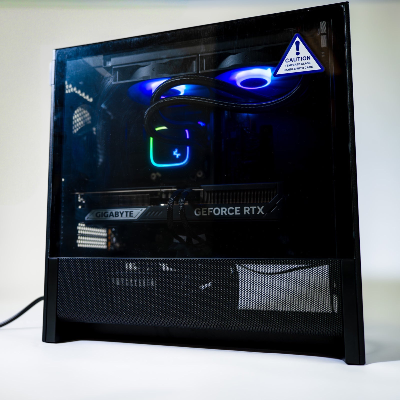 GolfBays x Chilblast Golf Simulator Gaming PC 4K Spec